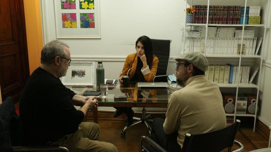 Charla – entrevista con Ernest Cañada, Inés Notarstefano y Emiliano Correia Charla – entrevista con Ernest Cañada, Inés Notarstefano y Emiliano Correia