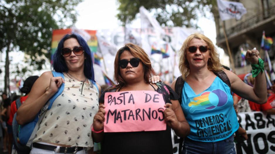 Asamblea transfeminista se planta frente al veto de Milei: “Unir las luchas es la tarea”